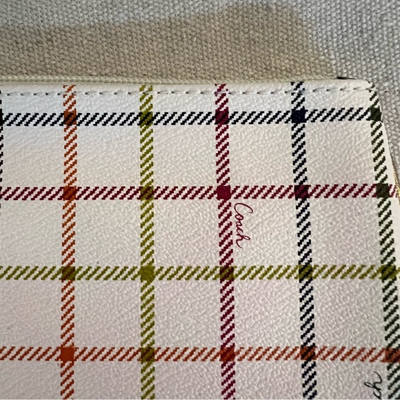 COACH Peyton Tattersall Multicolor Wristlet Style F48588 - Picture 4 of 8